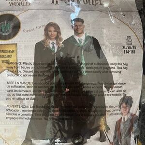 AUTHENTIC HARRY POTTER SLYTHERIN ROBE DELUXE TWEEN COSTUME XL(14-16) COSPLAY